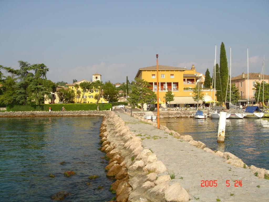 Hotel Vela D'Oro Dependence Bardolino Dış mekan fotoğraf