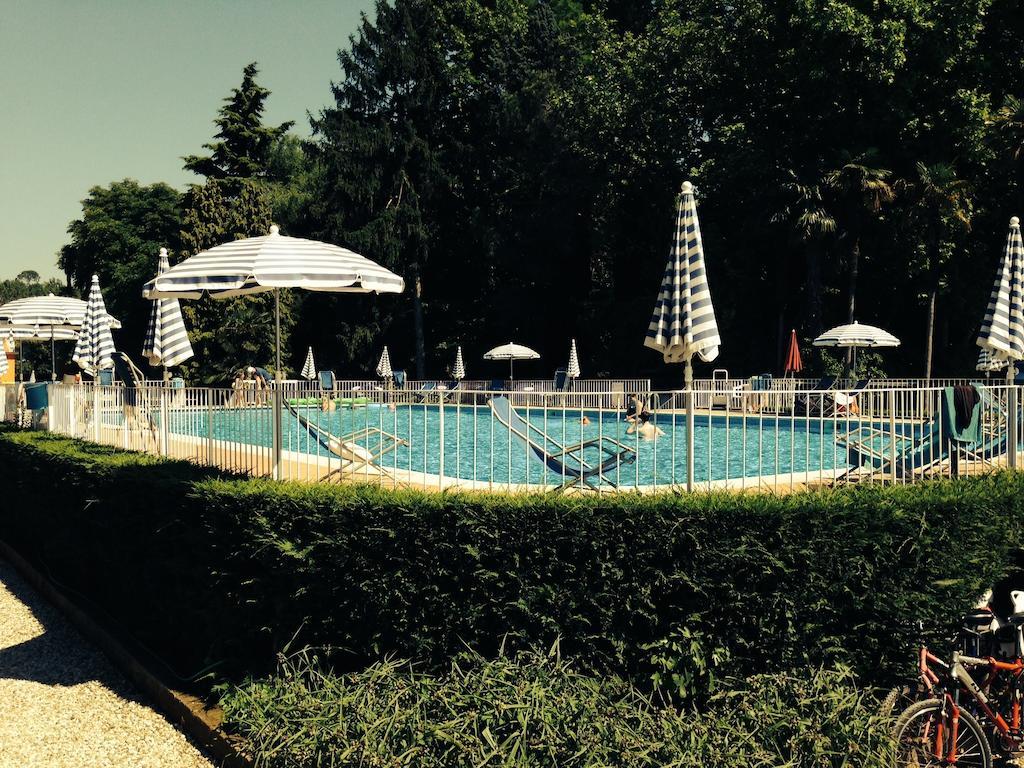 Hotel Vela D'Oro Dependence Bardolino Dış mekan fotoğraf