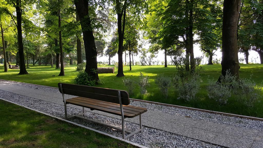 Hotel Vela D'Oro Dependence Bardolino Dış mekan fotoğraf